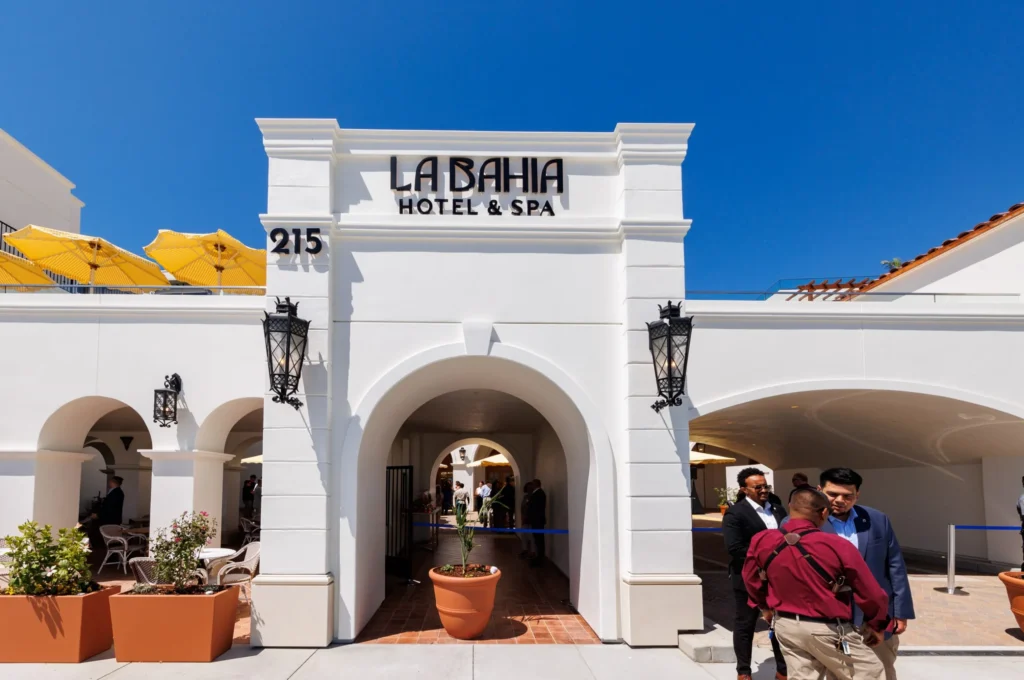 New Santa Cruz Luxury Hotel With Ocean Views & Rooftop